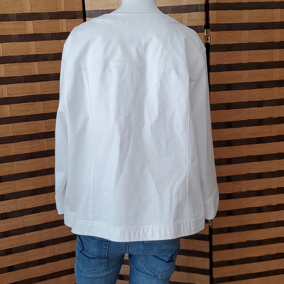 Hearts of Palm stud denim zip jackeet - Picture 5 of 6